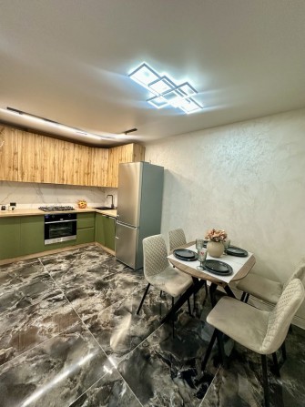 Продаж квартири вул. Смакули - фото 1