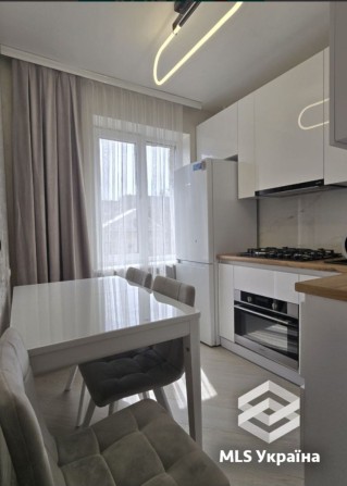 Продаж 2-х кімнатної квартири,  проспект Незалежності - фото 1