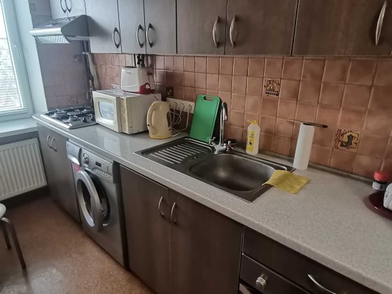 Продам 1 кімнатну квартиру район Центру міста. Сумы