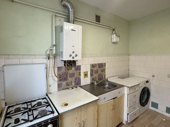 Трикімнатна по Генерала Безручка Ровно