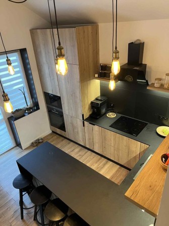 Продаж гарної дворівневої квартири - фото 1