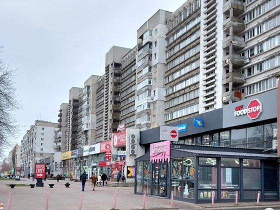 2 кімнатна квартира поруч з ТРЦ Мануфактура та 9 школою. Суми