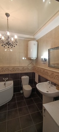 Двокімнатна квартира в центрі міста - фото 1