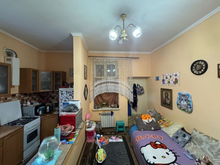 Продається 2 кім квартира зі всоїм двориком - фото 1