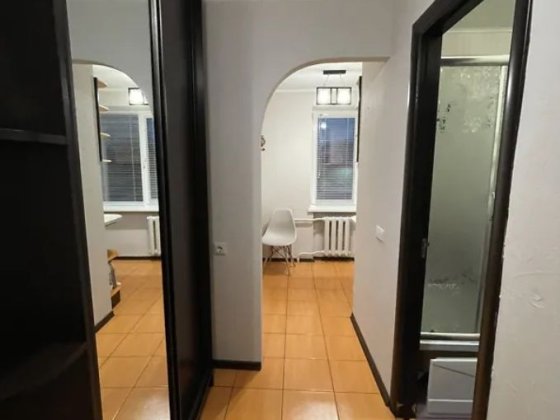 Продаж 1к квартири в цегляному будинку Ровно