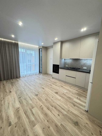 ПРОДАЖ!!! 1 кімнатної квартири в новобудові ЖК На Щасливому з РЕМОНТОМ - фото 1