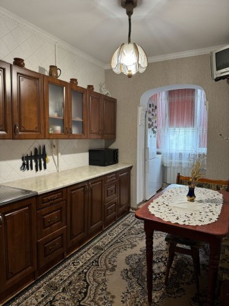 Продам 3 кімнатну квартиру - фото 1