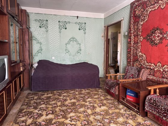 Продам 3х кім. Чешку Комарова Черновцы