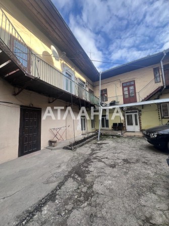 3-кімнатна, історичний центр, під ремонт - фото 1