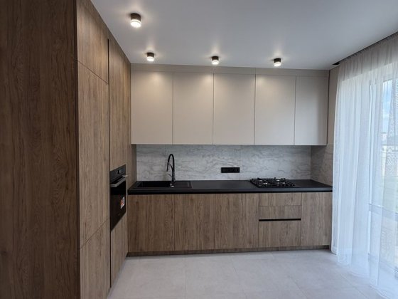 Продаж 2 кімнатної квартири Ровно