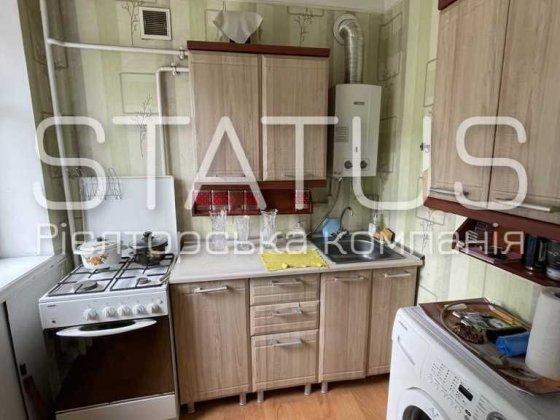 Продаж 3-кімнатної квартири. Поділ Полтава