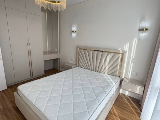 Продається квартира з дизайнерським ремонтом Ужгород