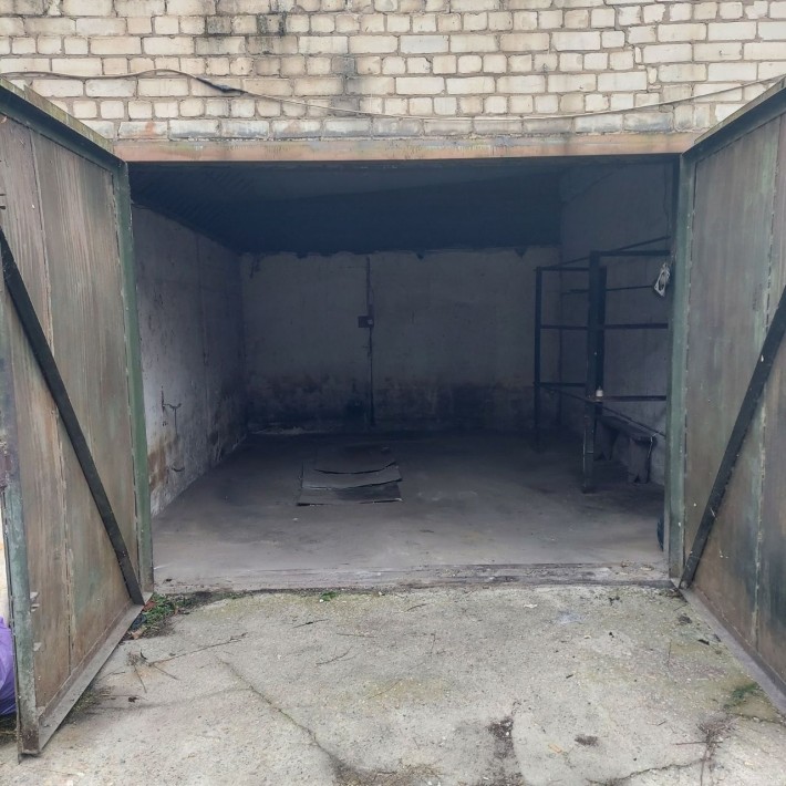 Гараж капітальний в оренду - фото 1