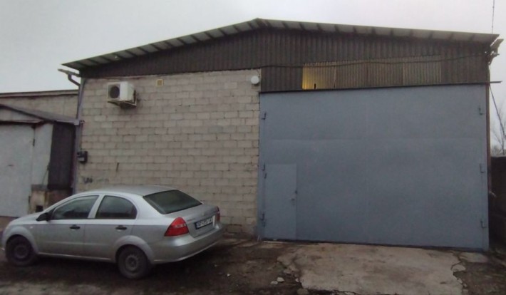 Оренда Гараж Склад Бокс Приміщення Парковка в центрі міста - фото 1