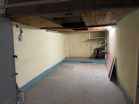 Гараж Березняківська 27 оренда Київ