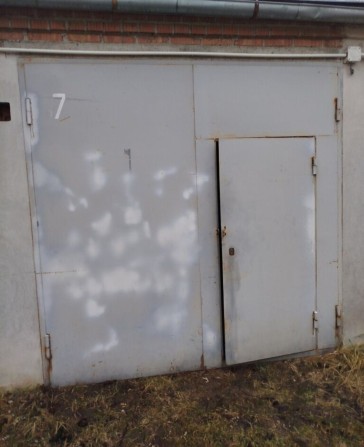 Здаю гараж біля аеропорту - фото 1