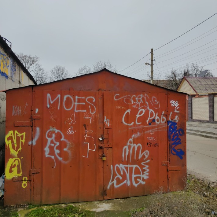 Продам гараж с орендатором, центр - фото 1