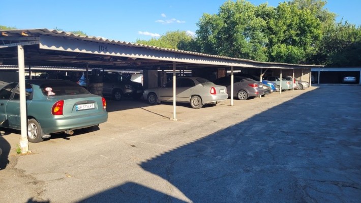 Парковка 3й Шевченковский - фото 1