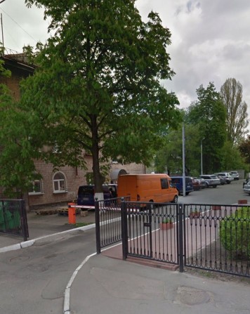 Здам паркомісце у дворі (Київ, Пріорка) - фото 1