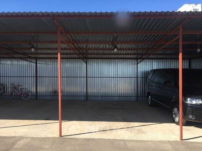 Сдам крытое место на охраняемой автостоянке Бочарова 60 - фото 1