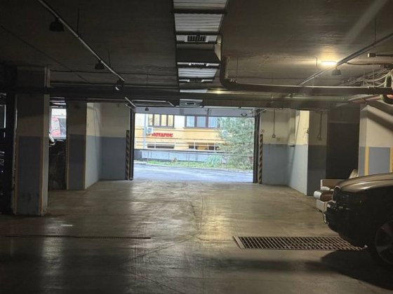 Дмитрівська 69 Продаж Паркомісця у Підземному Паркінгу Центр Киев