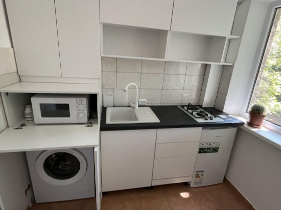 1-кімнатна квартира з ремонтом в центрі міста !!! Ужгород