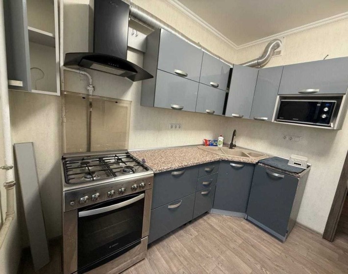 Продаж 1-кімнатної квартири вул. Героїв Крут - фото 1