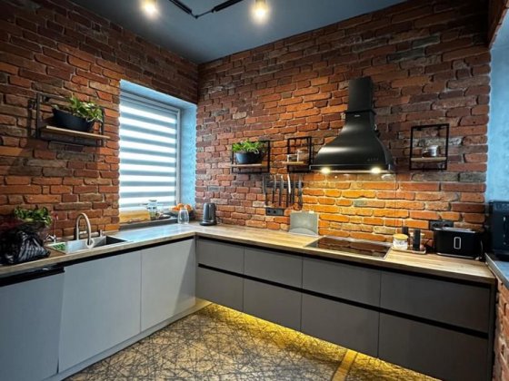 Продається 2 кімнатна каартира у центрі  від Власник!!! Ужгород