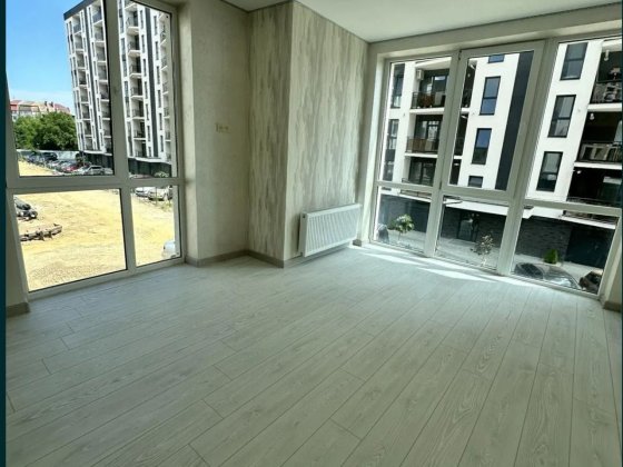 Продається 2 кім. квартира у ЖК Б4 з ремонтом Ужгород