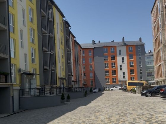 ПРОДАЖ 2-кімн. кв. 60 м², вул. Руська, ЖК «Сонячне містечко» Черновцы