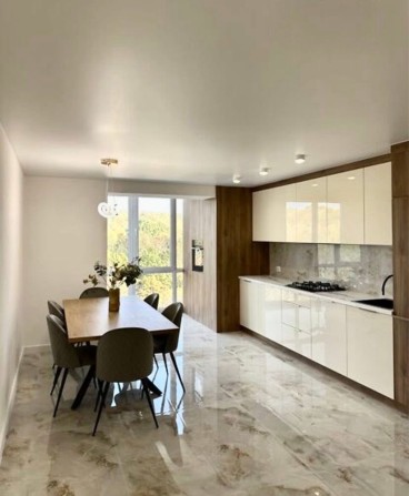 Продається 3км квартира по вул. Львівська - фото 1