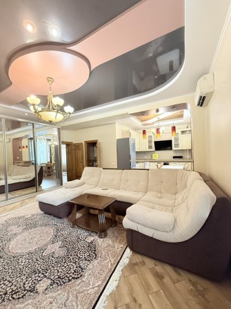 Новобудова , 69 кв.м, 2\5, Кочубея 33, якісний ремонт, меблі і техніка - фото 1