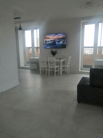 Продаж 1 кімнатної квартири в новобудові, в центрі міста - фото 1