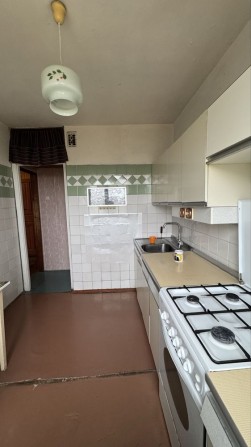 Продаж трикімнатної ПЗР - фото 1