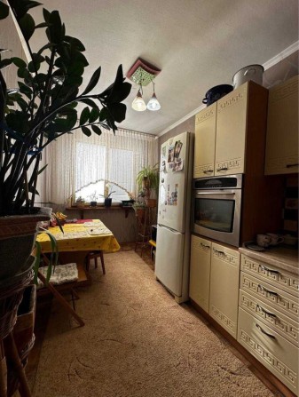 Продаж трикімнатної квартири Новий Район. - фото 1