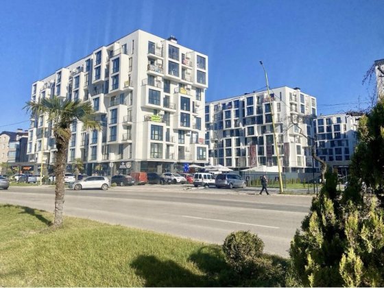 Продаж квартири в ЖК Б4 Ужгород
