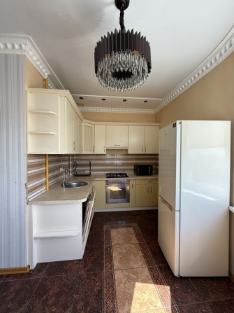 Продаж просторої 3-х кімнатної. - фото 1