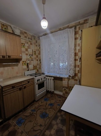 Продам 1к квартиру в цегляному будинку на першому поверсі - фото 1