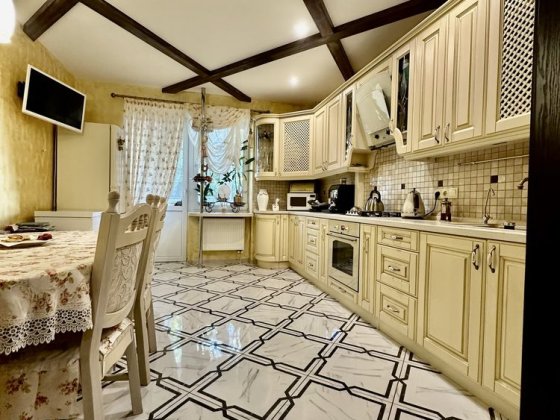 Продам 2 кімнатну квартиру Сумы