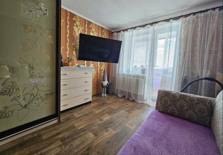 Продаж 2 кімнатної квартири в цегляному будинку - фото 1