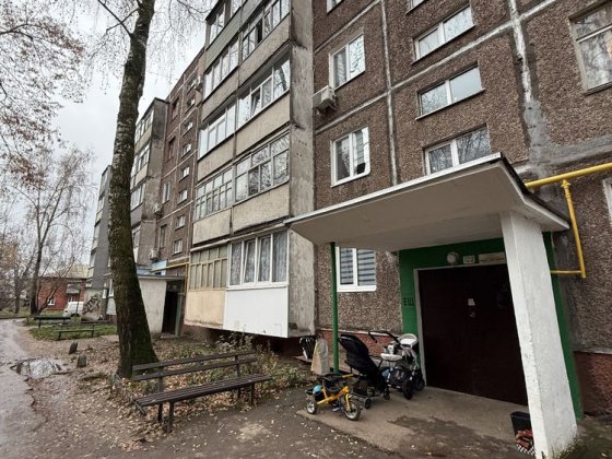 Продам гарну двокімнатну квартиру! СЕРТИФІКАТ Чернігів