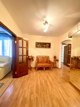 ЦЕНТР. 3-кім.кв. з ремонтом, меблями, технікою + утеплена. Без комісії - фото 1