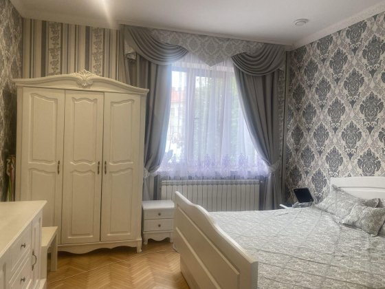 Затишна 1-кімнатна квартира на набережній !!! Ужгород