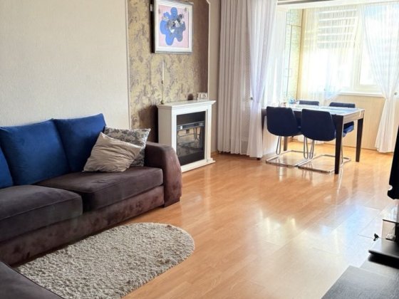 4 кімнатна Чешка Комарова Черновцы