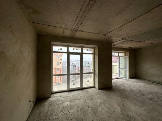 Продається дворівнева квартира на вул. Рівненській Черновцы