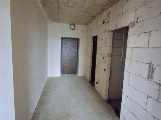 Продається 2-х кімнатна здана новобудова по вул. Південно-Кільцевій Черновцы
