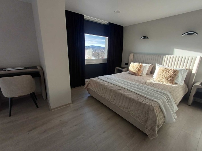 Новобудова з гарним краєвидом, центр - фото 1