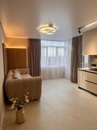 Продається 2 кімнатна квартира по вул. Смакули - фото 1