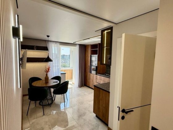 Продається 2 кімнатна квартира по вул. Л. Курбаса Тернополь