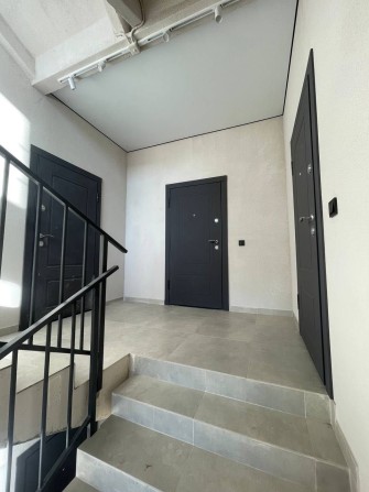 Продам двохкімнатну квартиру 62м2 - фото 1